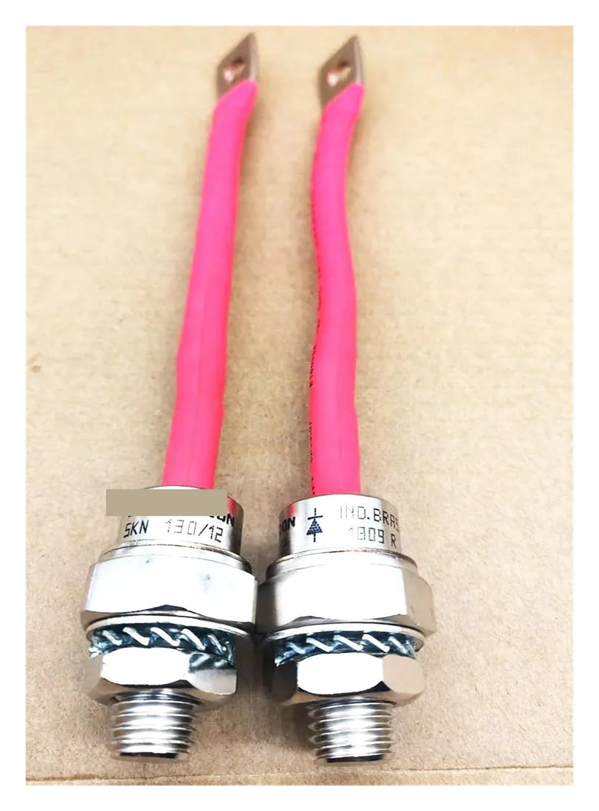 BFSYDLUJ 1pcs SKN130/04 SKN130/12 SKN240/S SKR20/08 VS-SD600N20PC diode thyristor(SKN130-12)