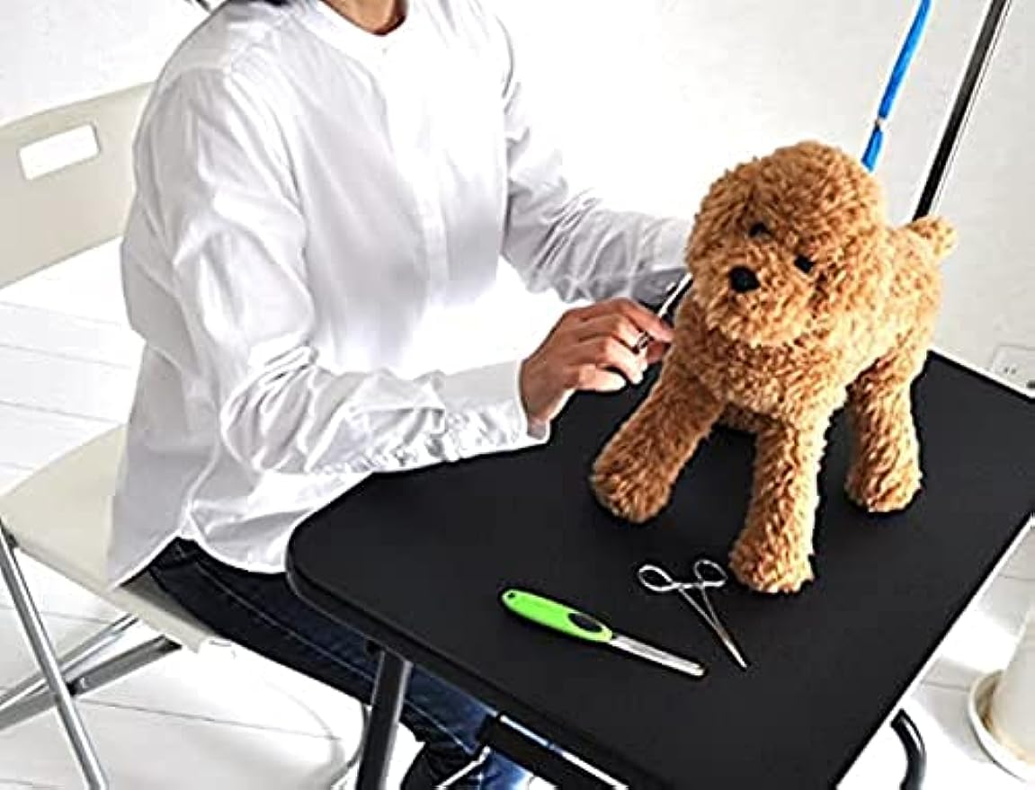 【美品✨️】折りたたみ トリミングテーブル Mサイズ ブラック Amazon｜トリミングテーブル Mサイズ 高さ75-78cm 台面ブラック