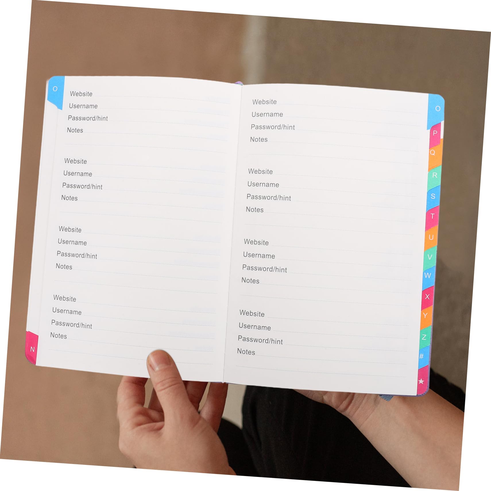 Adressbuch A5 aus Pu und Papier mit Buchstabenregister