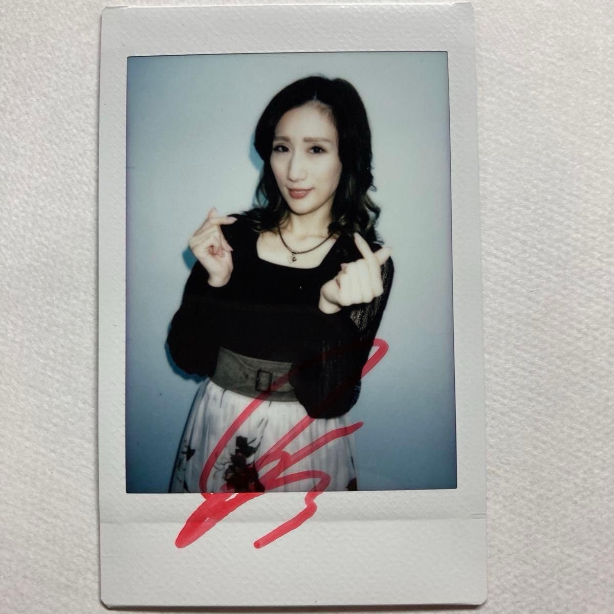 Amazon.co.jp: JULIA 直筆サイン入りチェキセット : おもちゃ