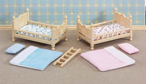 Calico Critters - Stack & Play Beds Set - Dollhouse Furniture & Accessories