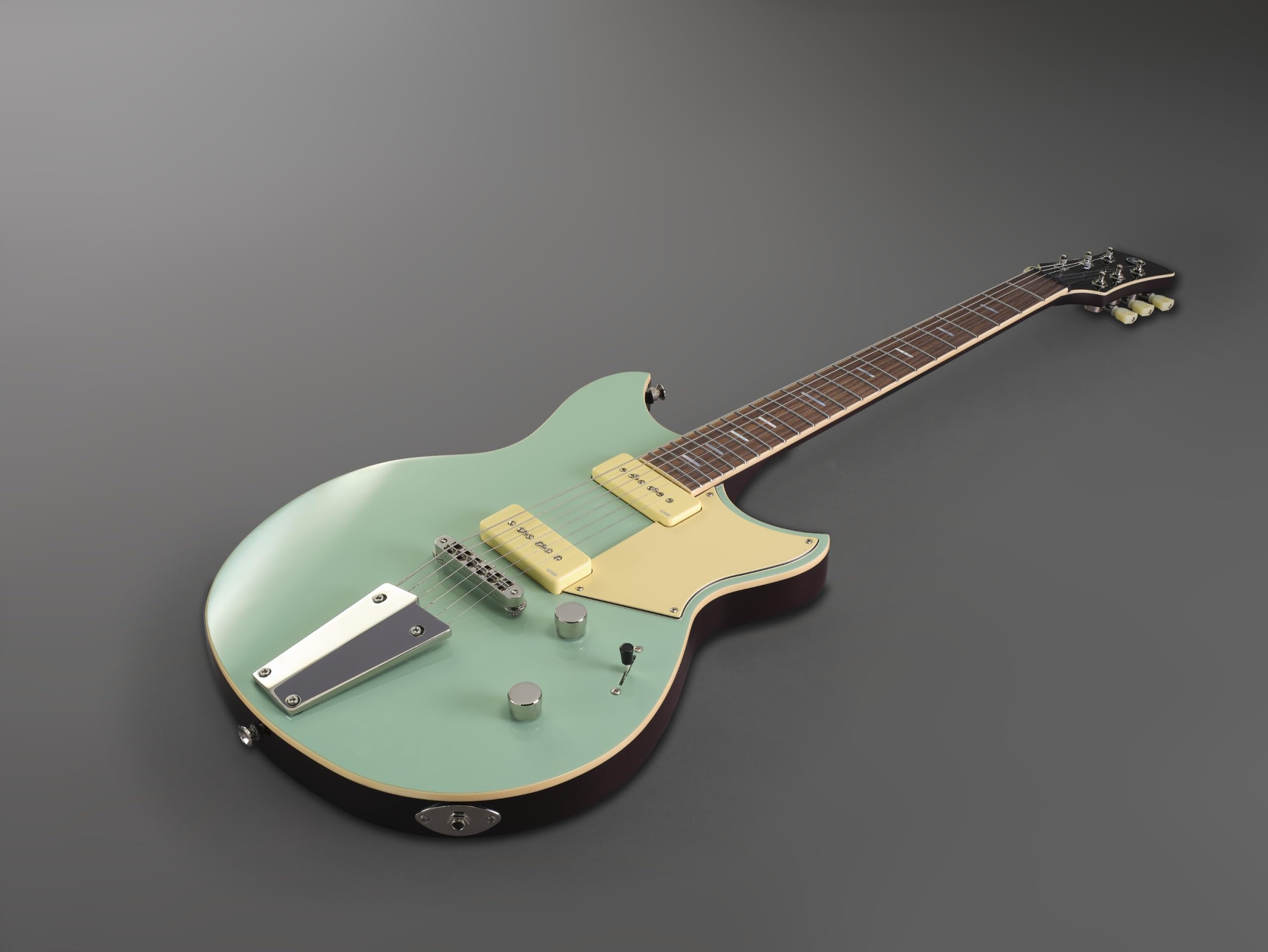 Amazon.co.jp: ヤマハ YAMAHA エレキギター REVSTAR スタンダード