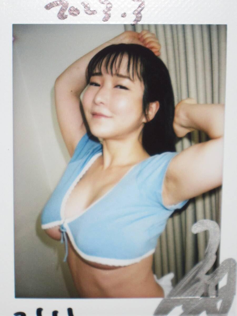 Amazon.co.jp: 雨宮留菜直筆サイン入り生チェキ現場チェキ 今夜行動