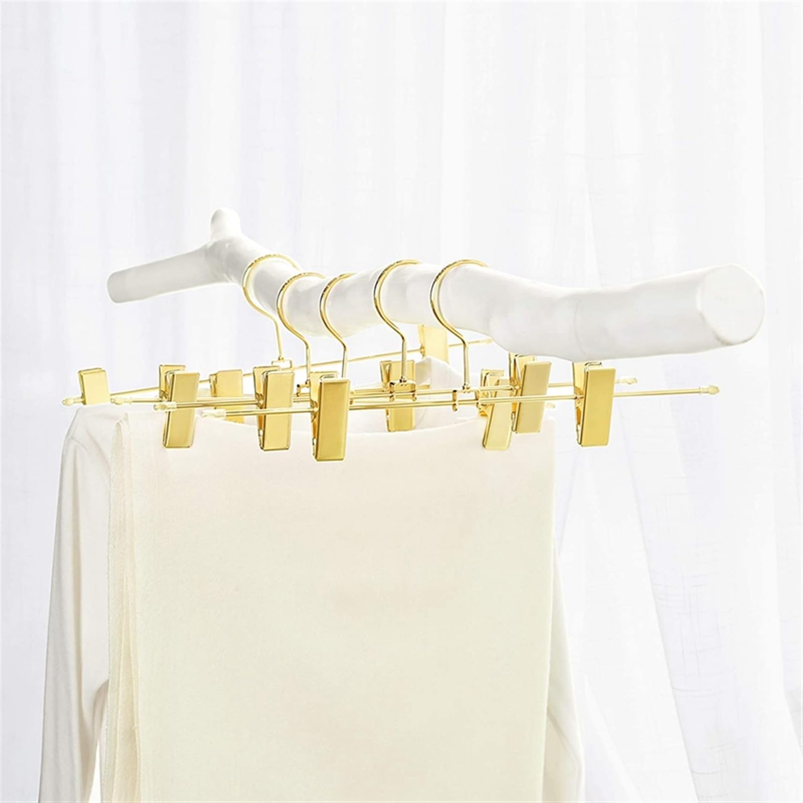 Perchas de metal para pantalones con clips antideslizantes, solución que ahorra espacio para pantalones, faldas, jeans, pantalones cortos y ropa de niños, perfecto para uso en interiores