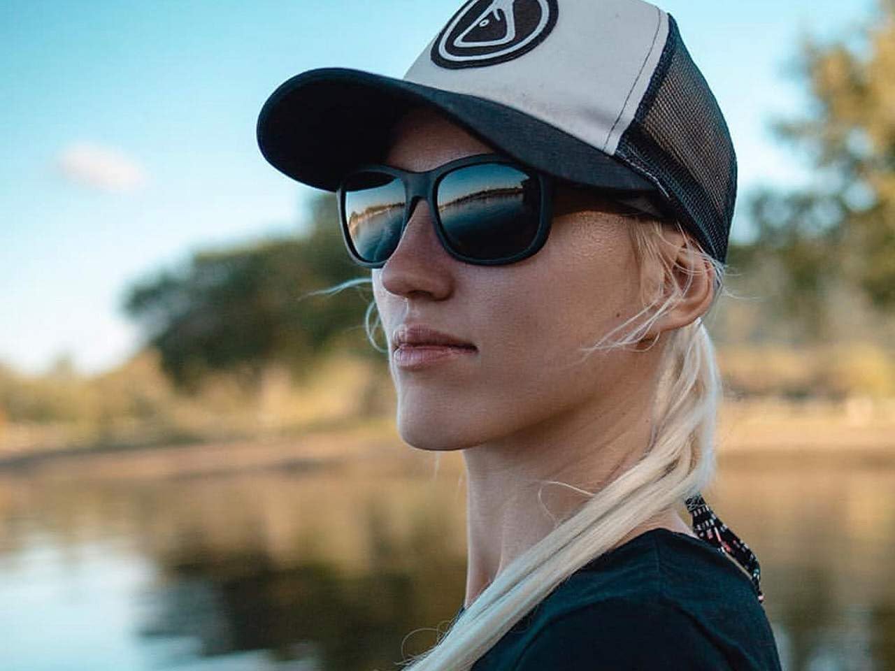 Shady Rays Signature Series | Lightweight Black Sunglasses with Polarized Lens