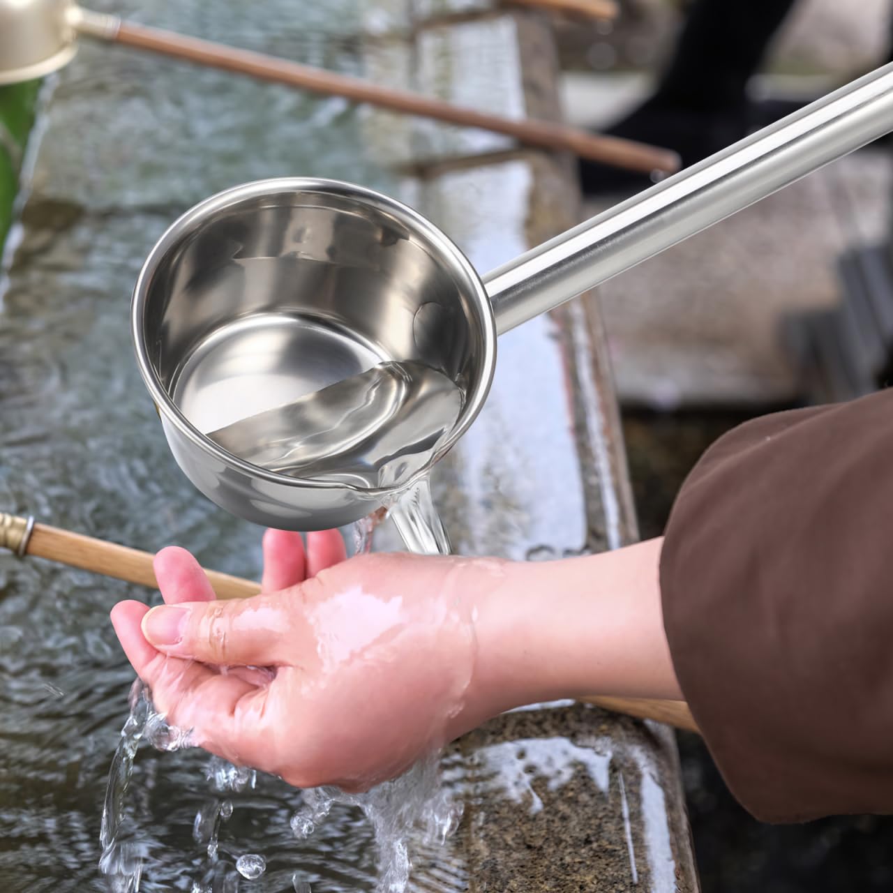 PRETYZOOM Cuchara de baño de metal de acero inoxidable, cucharón de mango largo, cuchara de baño, cucharón de agua, cuchara de riego de jardín, cuchara de sopa, cucharón de agua, cucharón de agua,