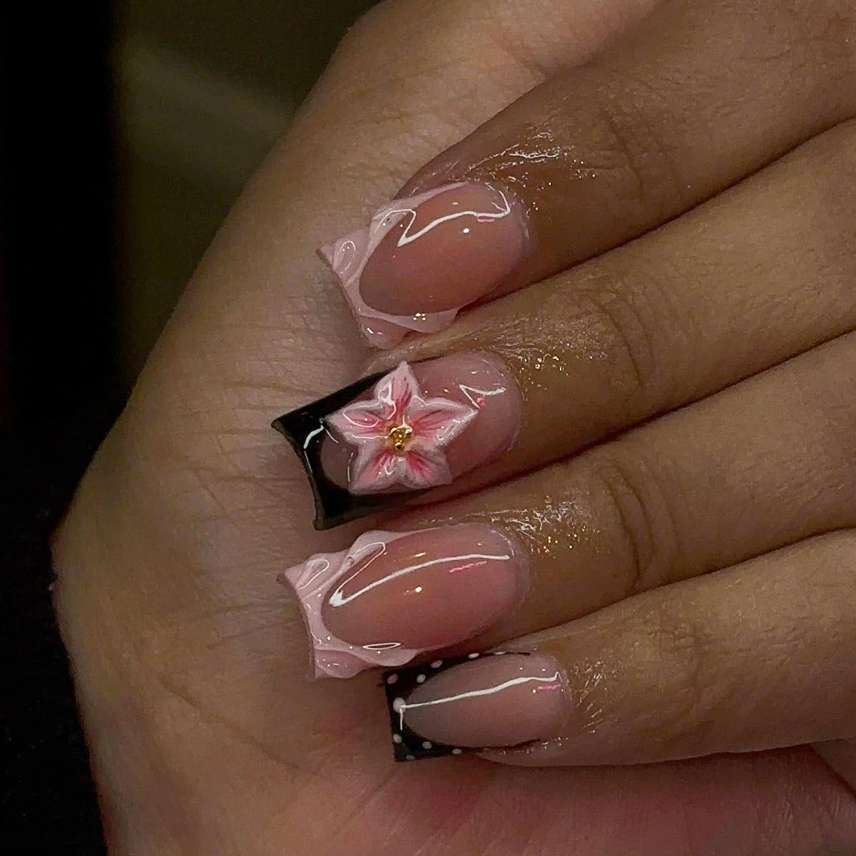 meemooron Square Press on Nails Medium French Tip Pink Flower Glossy Fake Nails - 24Pcs Reusable Stick-On for Women