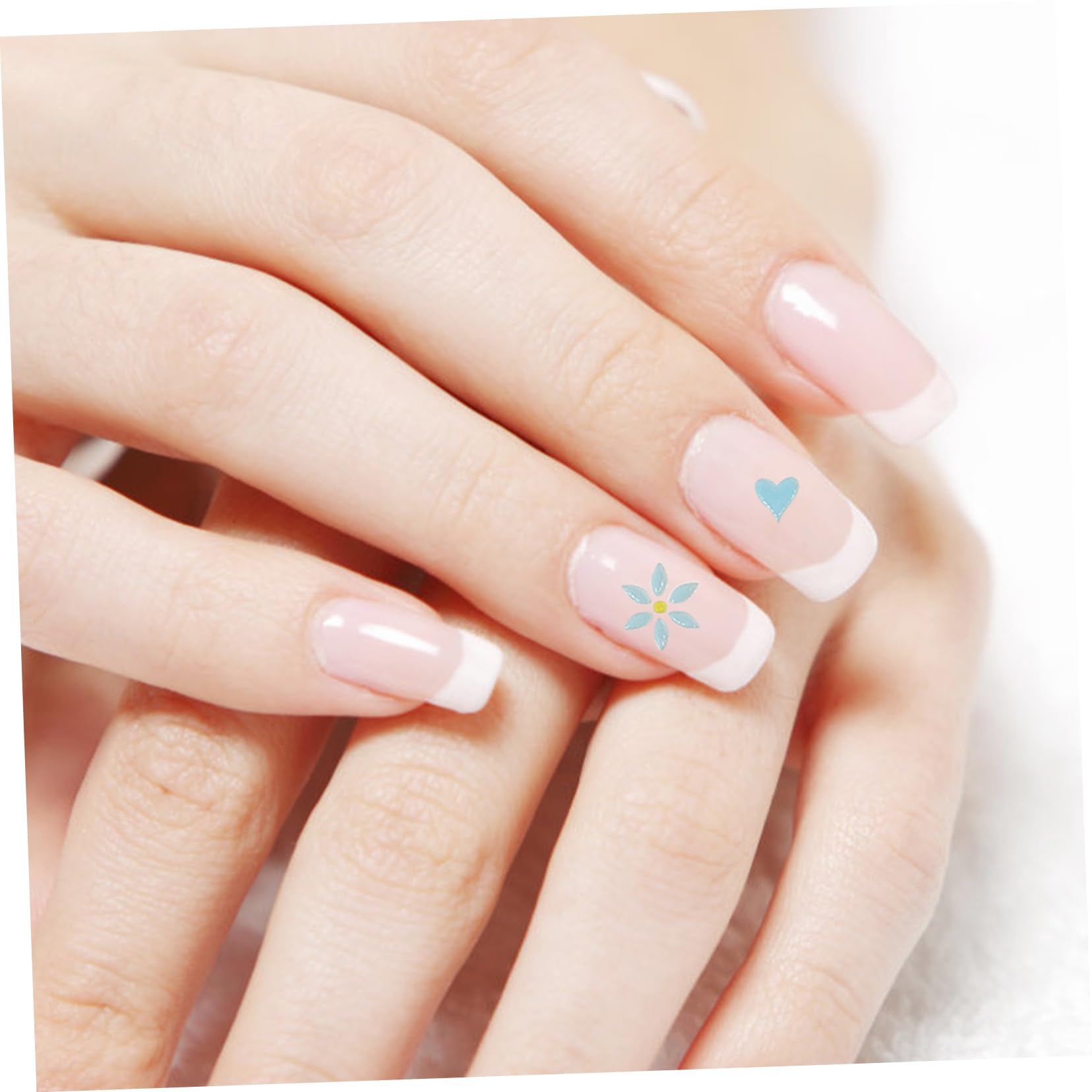 4 Set Adesivi Per Unghie Embossed Decorazioni Nail Art Facili Applicare Per Feste E Speciali Rimovibili E Resistenti Adatti Per Domestico E Salone 3 Pezzi*4