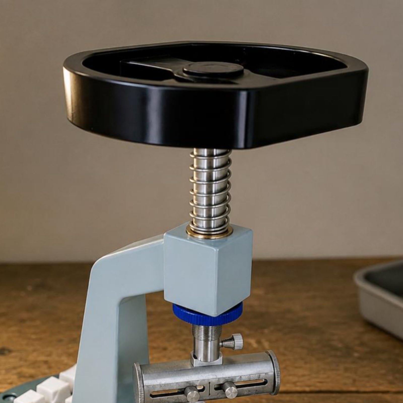 Abridor de Fondos de Reloj Quitafondos de Caja Soporte con Guía Puntas Compatibles con Múltiples Formas Control de Presión Preciso Metal Resistente
