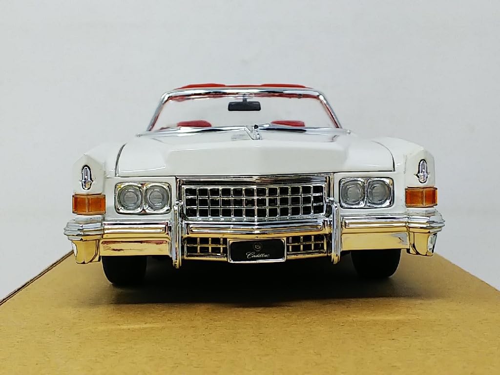 ミニカー 1:18 1973 キャデラック エルドラド2台（インパラ） ミニカー 1:18 1973 キャデラック エルドラド2台（インパラ