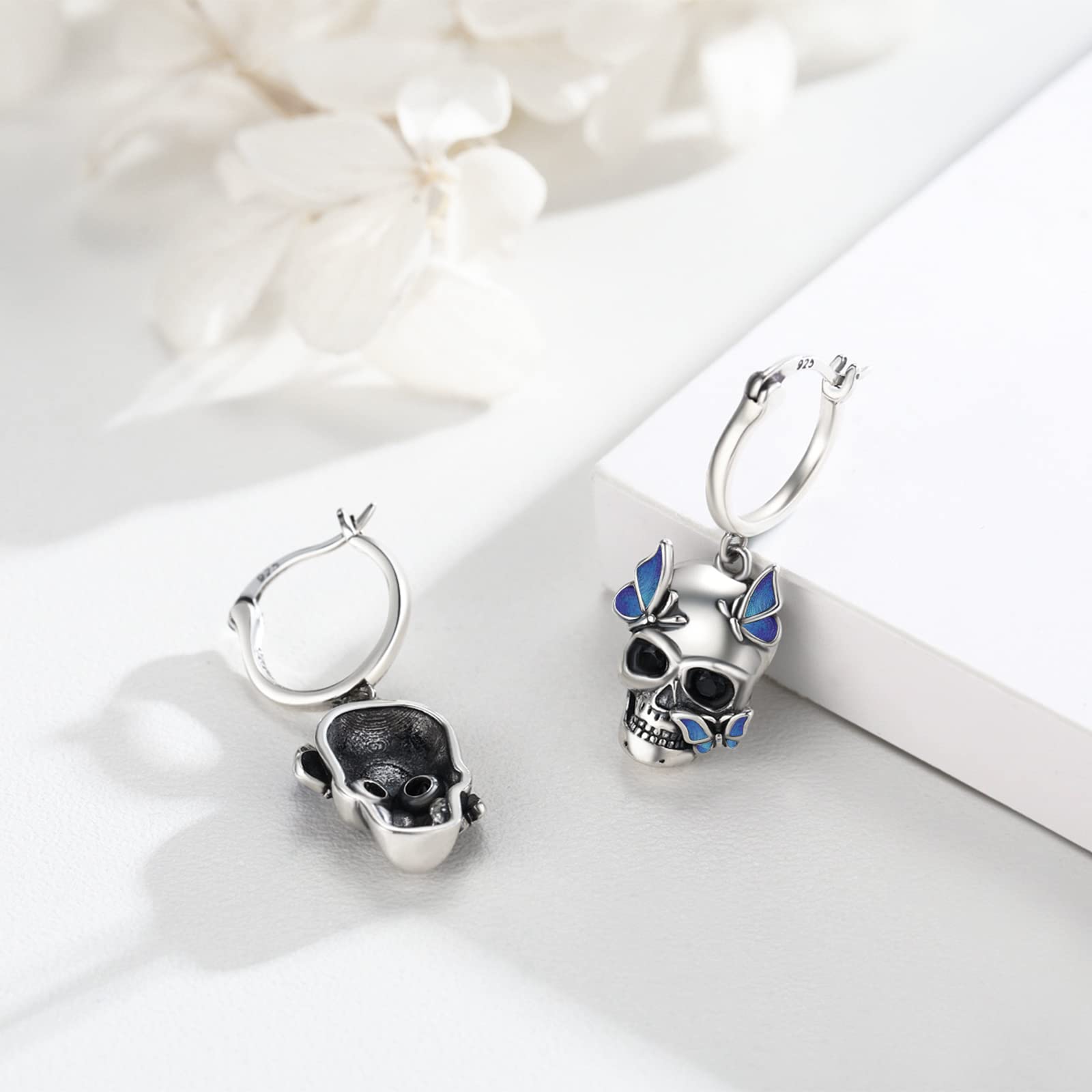 Totenkopf Ohrringe,925er Sterlingsilber Schädel Ohrstecker Totenkopf Rose Ohrringe Goth Ohrstecker Hypoallergene Schmuck Halloween Geschenke für Damen Männer