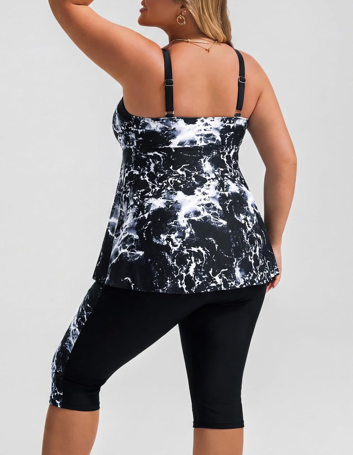 Hanna Nikole Women's Plus Size Tankini Swimsuits Two Piece Bathing Suit Flowy Rash Guard Swimwear with Capris Shorts - Image 2