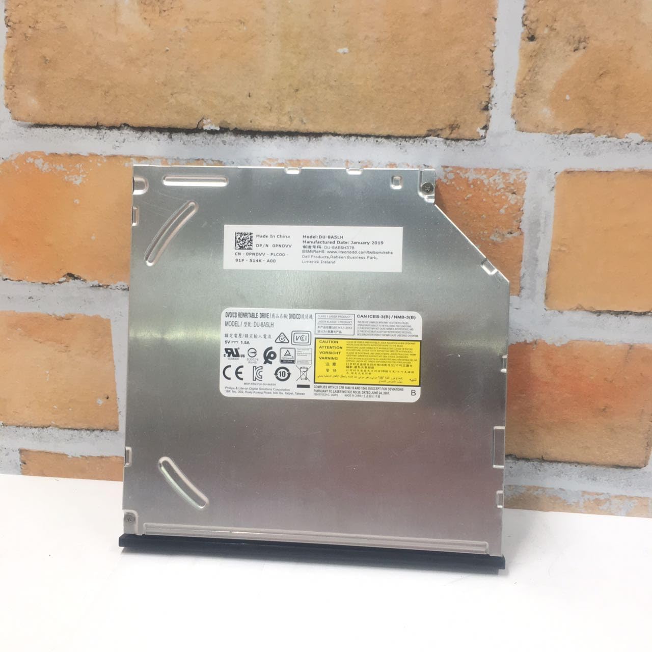 Amazon.co.jp: HLDS 9.5mm厚 SATA接続 内蔵型 DVD-RWドライブDU-8A5LH