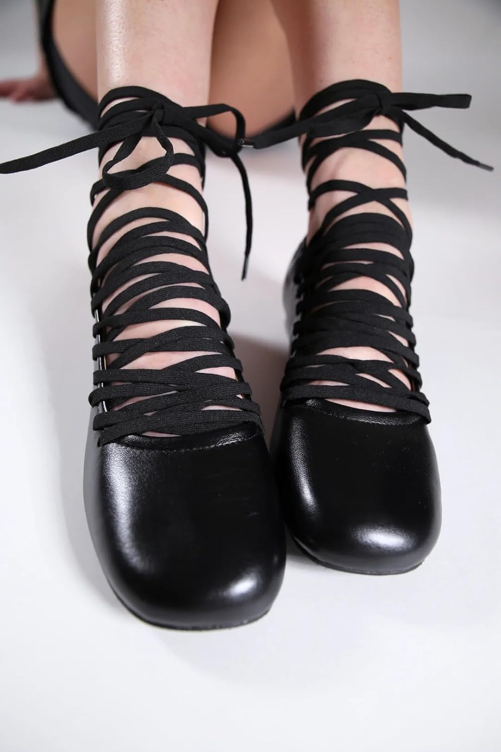 Women's Lace-Up Ballet Flats Ankle Tie Ballerina Shoes Leather Round Toe Low Heel Pumps Comfortable Soft Flat Shoes for Party Wedding Casual