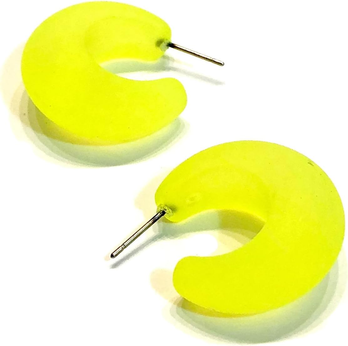 Frosted Neon Yellow Hoop Earrings | vintage lucite snail shell hoops - SNL-YL-1
