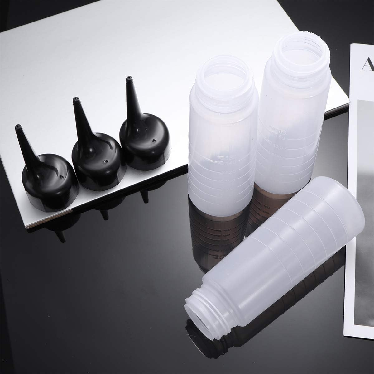 Uonlytech 3pcs Hair Dye Shampoo Bottles Refillable Squeeze Containers for Salon Use Easy Application for Hair Conditioner and Treatments Design