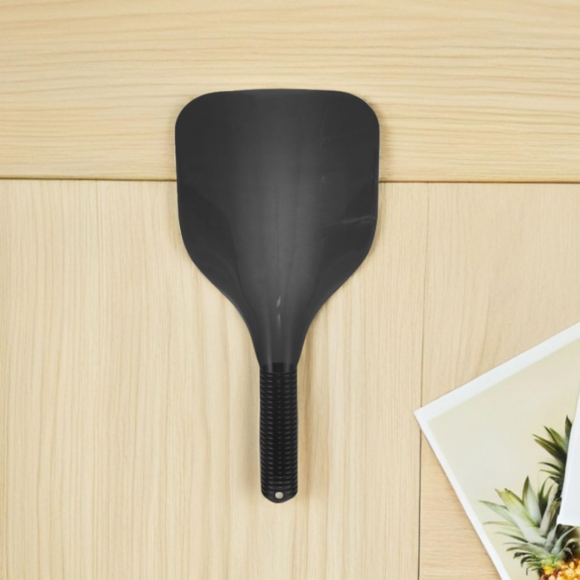 4pcs Black Plastic Haircut Face Protector with Handle for Hairdressing | Wide Coverage, Easy to Clean, Portable for Everyday Use at Home and Travel, Sleek Minimalist Styling