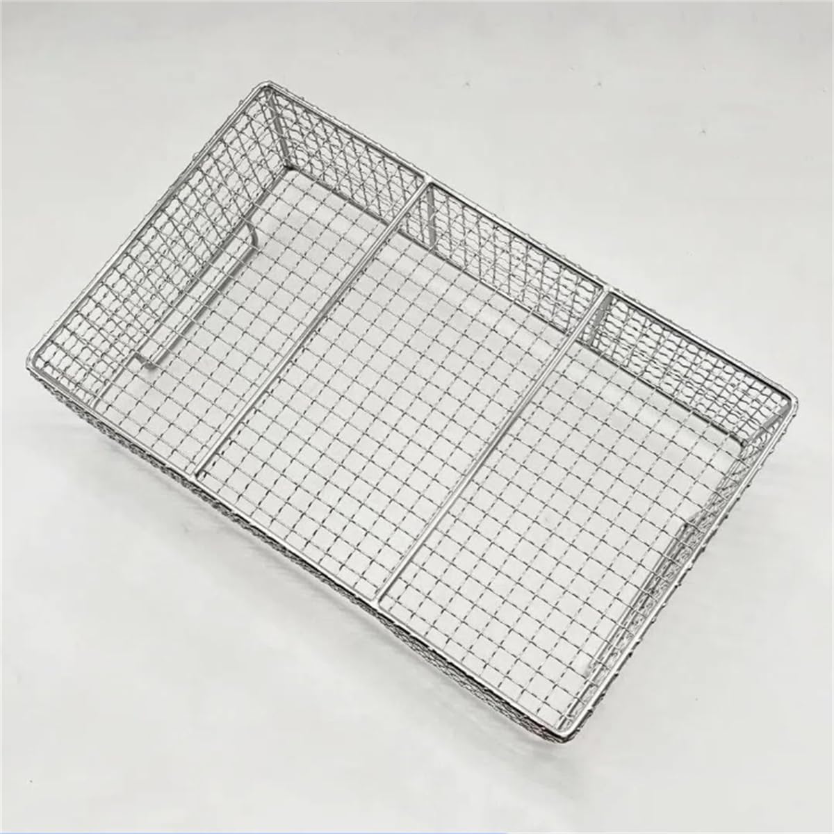 Kosz do sterylizacji, taca na instrumenty ze stali nierdzewnej 304 z uchwytem, perforowany kosz dezynfekujący do szpitala, 45 x 25 x 10 cm, trwały i łatwy do czyszczenia