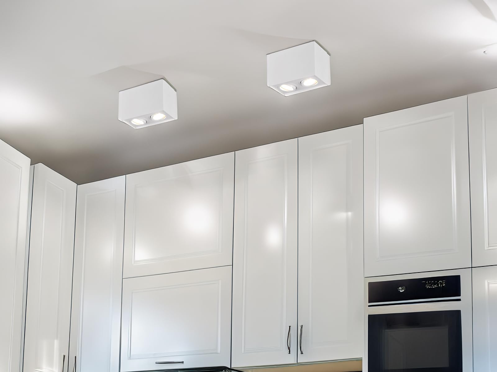 Trio, faretto da soffitto a forma di cubo con LED e due faretti orientabili, bianco opaco