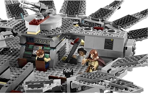 Miniatura 3 de LEGO Star Wars Millennium Falcon 7965