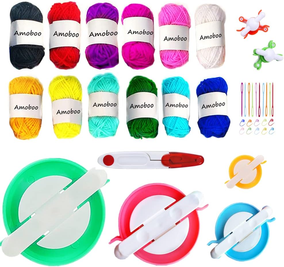 Pom Pom Maker, 4 Tamaños Fluff Ball Weaver Needle PomPom Maker Juegos Contiene 10 Marcadores de Punto de Tejer + 10 Agujas de Plástico + Hilo Acrílico de 12 Colores + 1 Tijera(39)