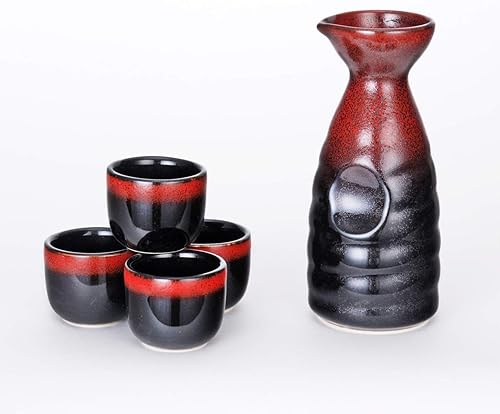Reactive Glaze - Juego de sake japonés Tokkuri, botella de 10 onzas líquidas con cuatro tazas de sake Ochoko de 2 onzas líquidas (rojo negro)