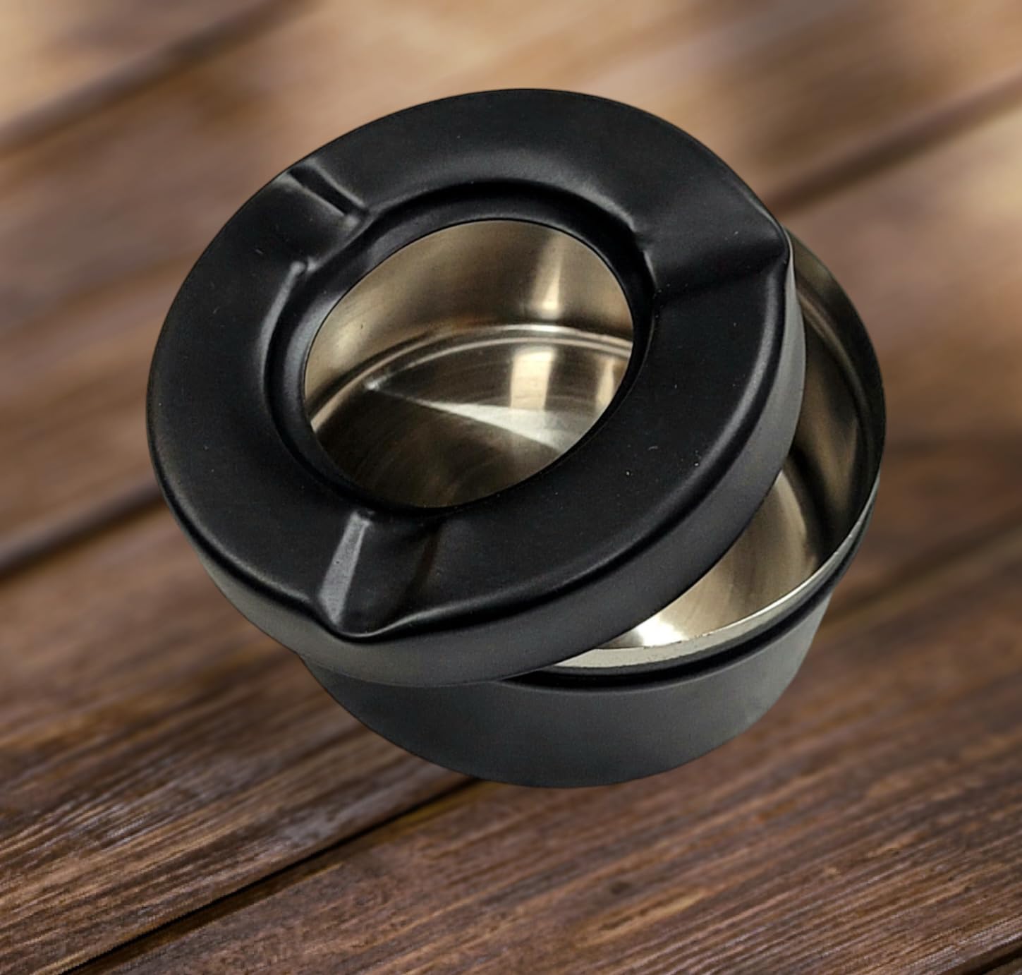 Nooks Stainless Steel Ashtray with Black Lid, Modern Design for Home,Office,Restaurant,Parties in Matt Black (Pack of 1)-image-12