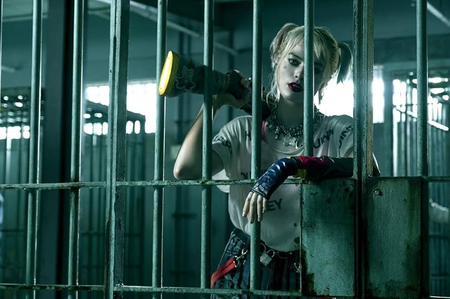 ハーレイ・クインの華麗なる覚醒4K 2000セット限定生産 スチールブック仕様… ハーレイ・クインの華麗なる覚醒4K 2000セット限定生産 スチール