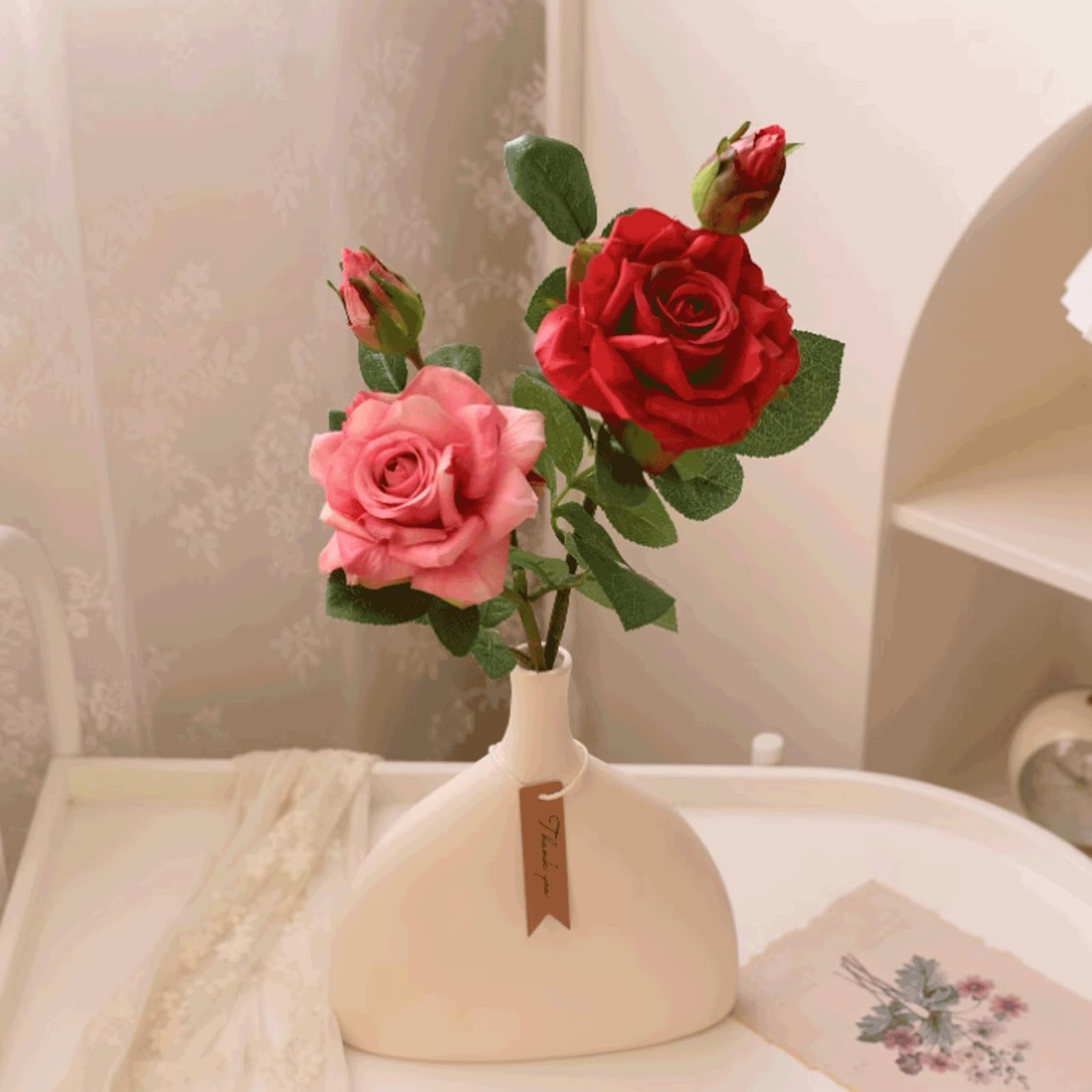 Realistico 2 Pezzi di Seta Rose Artificiali Fiori con Vaso in Ceramica sfumatura Finta Filler da Matrimoni Fiori Piccoli Fiori Finti pianta pianta Bellissimo