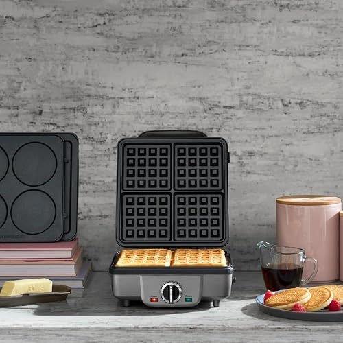 Miniatura 5 de Cuisinart WAF-300P1 - Paquete de wafflera belga de 4 rebanadas con platos para panqueques y GoodCook Dispensador de jarabe de vidrio de 12 onzas con