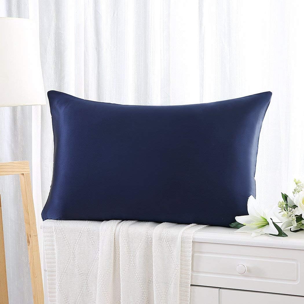 FLCA 100% Mulberry Silk 19 Momme Charmeuse Silk Pillowcase Both Sides Silk Hypoallergenic Pillow Shams Cover for Skin Health with Hidden Zipper 1pc 50 x 75 cm (Nave blue - Image 3