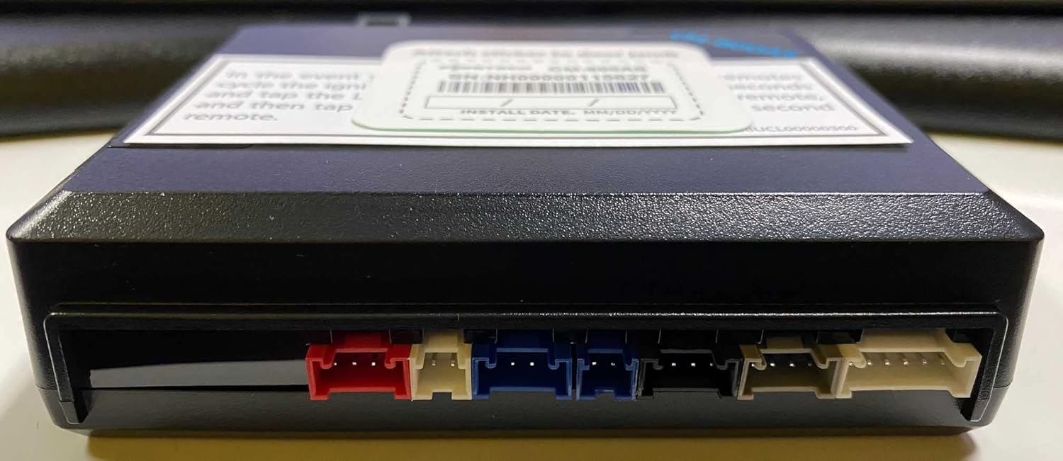 Compustar CM900-AS Replacement Brain, front view with multi-colored connectors