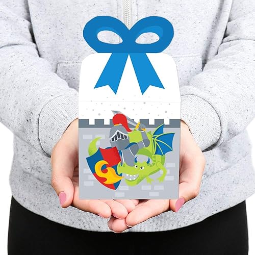 Miniatura 7 de Big Dot of Happiness Calling All Knights and Dragons - Cajas de regalo cuadradas - Cajas de lazo para fiesta medieval o fiesta de cumpleaños - Juego