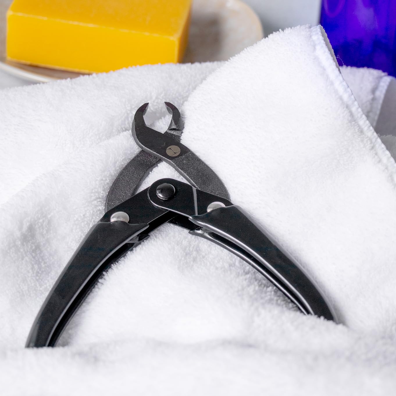 Asayu Japan Präzisions-Nagelknipser | Ergonomischer Hebelmechanismus für müheloses Schneiden – geschmiedet von japanischen Schmieden | Für dicke und eingewachsene Nägel | Für Senioren | Made in Japan