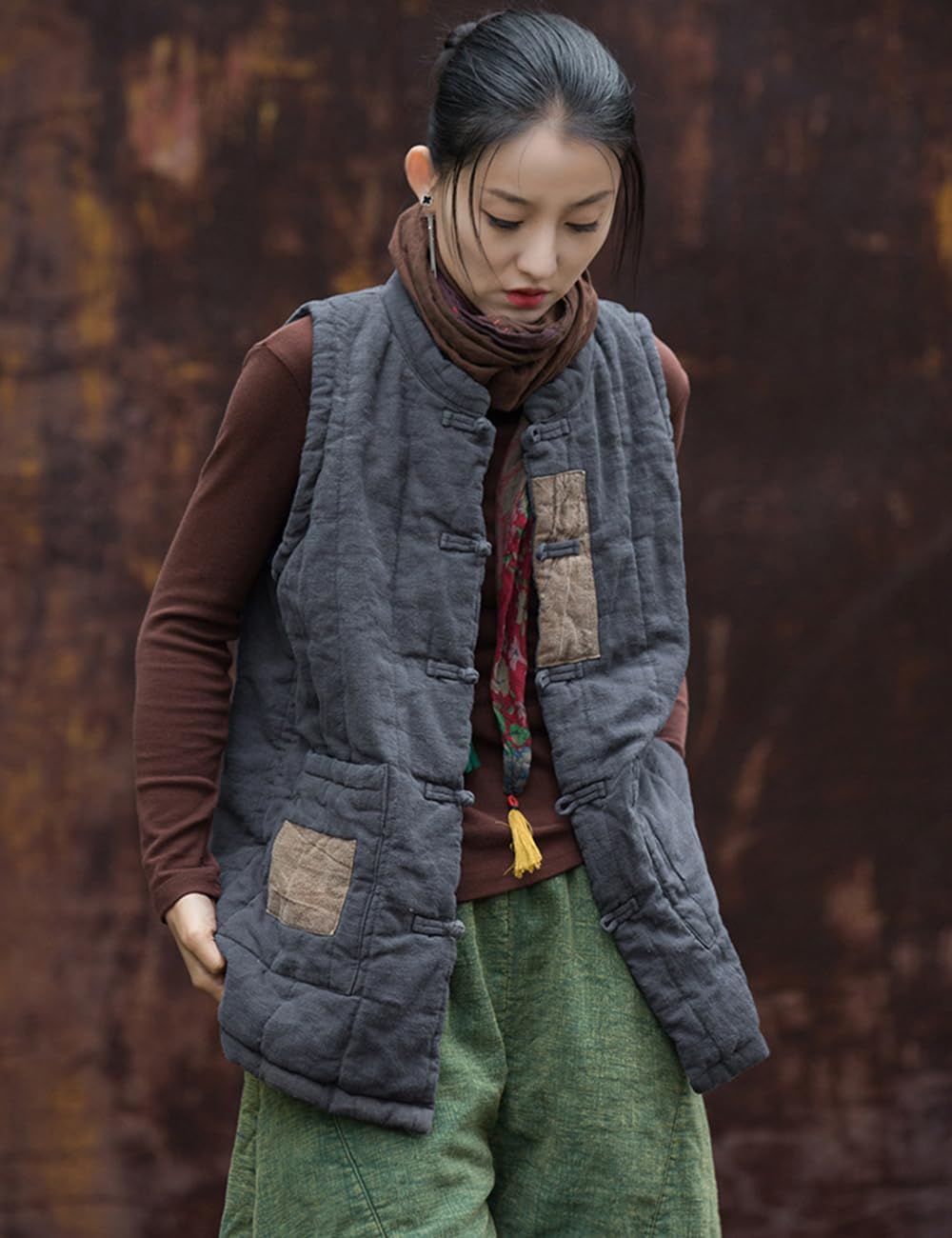 NFYM Women's Winter Outerwear Vest Frog Buttons Unique Patch Lightweight Sleeveless Quilted Gilet Coat with Pocket