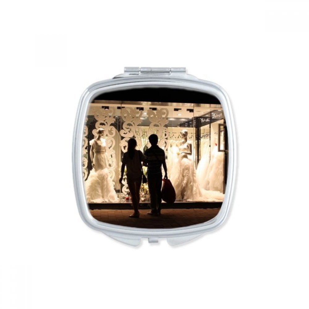Miroir de poche à la main motif mariage, le cadeau mignon et utile pour femme