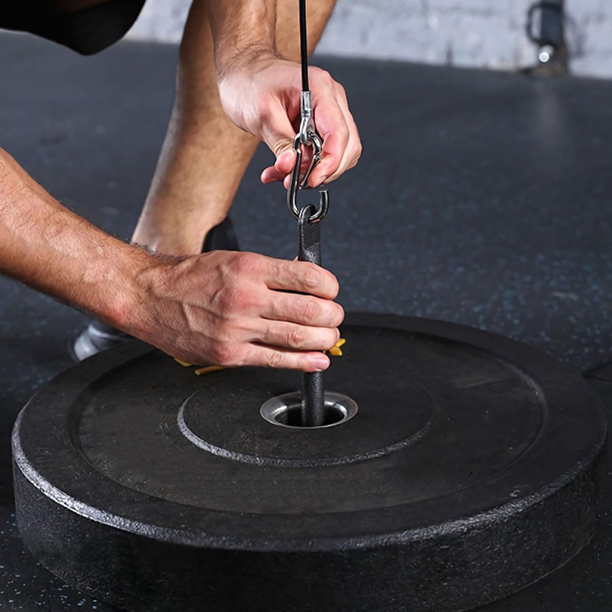 2pcs Barbell Weight Plate Loading Pin Rack 48mm Diameter Metal Fitness Accessories Gym Muscle Training Equipment for Strength Training