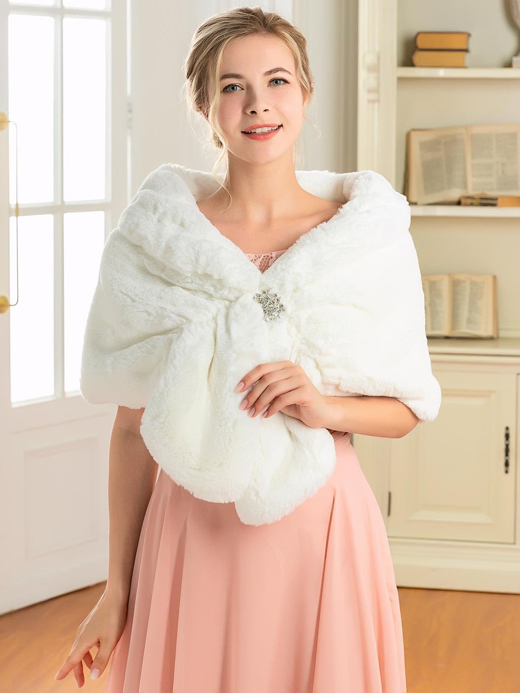 GORAIS Women's Wedding Faux Fur Shawls and Wraps Bridal Fur Scarf Stoles with Brooch for Bride and Bridesmaids - Image 2