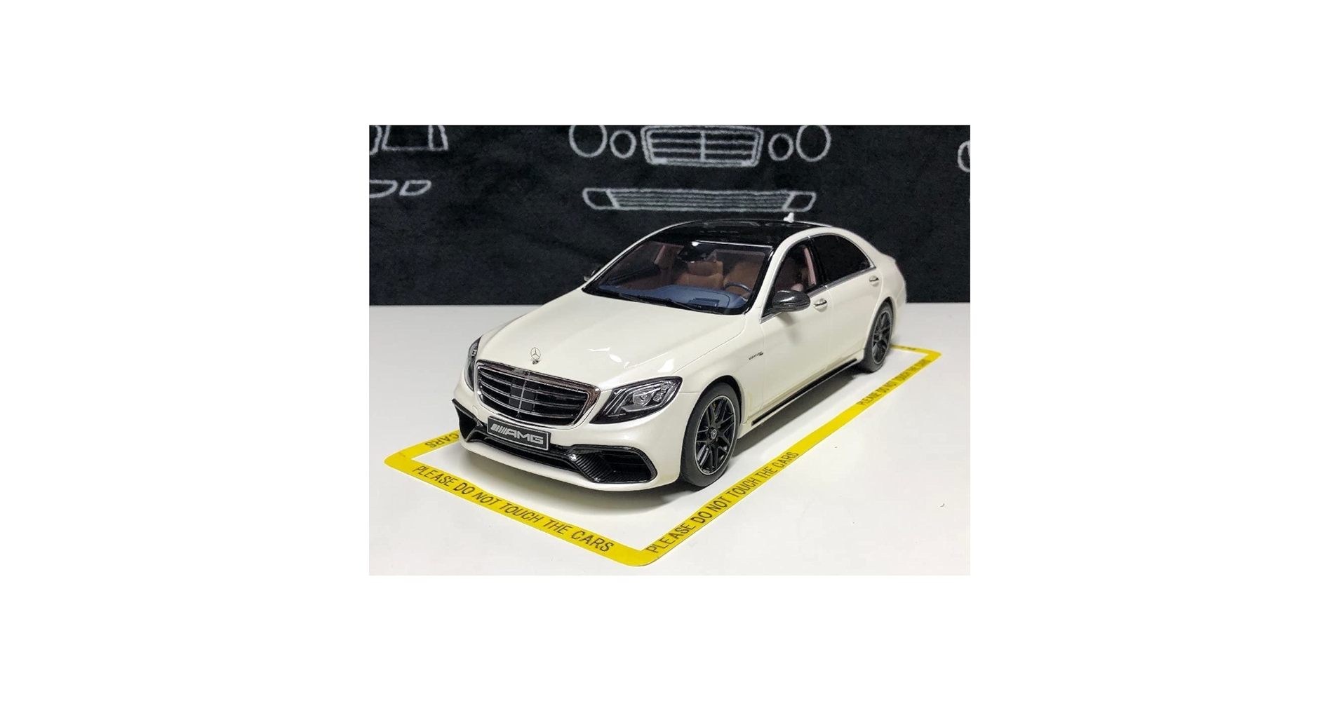 Amazon | GT spirit 1/18 Mercedes Benz AMG S63 Diamond white
