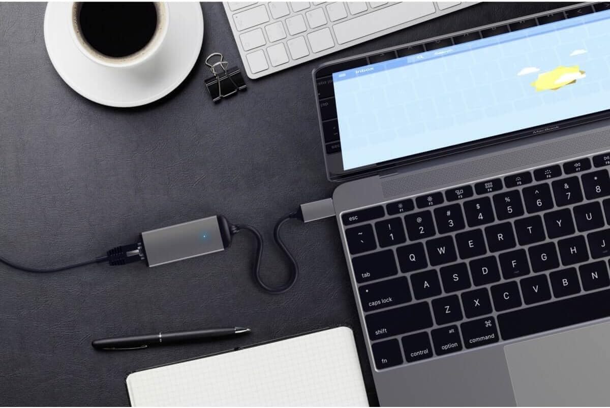 SATECHI Adattatore Ethernet USB C in Alluminio, Connessione Gigabit 10/100/1000 Mbps, Design Compatto Plug and Play per MacBook Air e Pro, Laptop, iPad, iPhone – Grigio Siderale