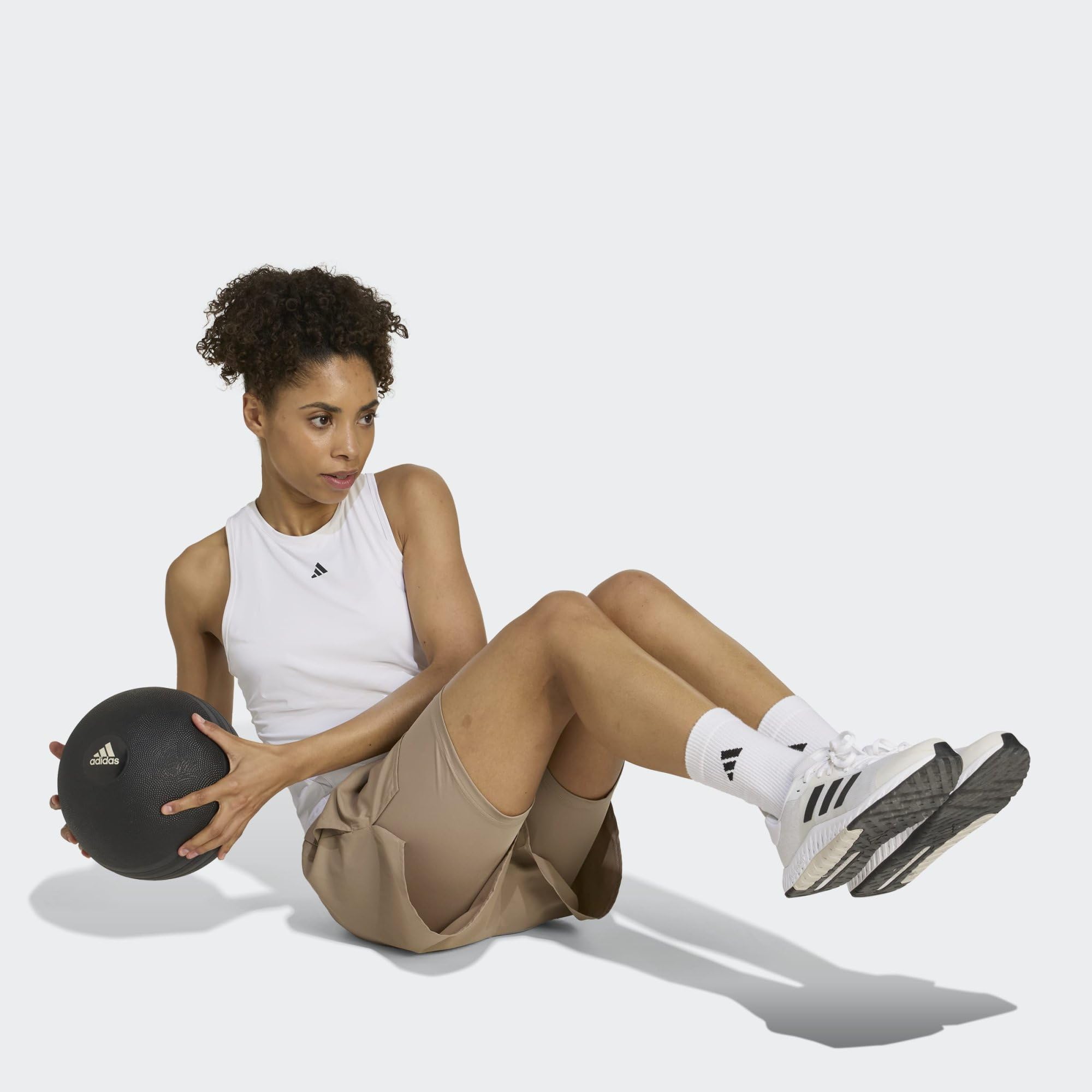 Adidas Damen AEROREADY Made for Training Minimal Two-in-One Shorts