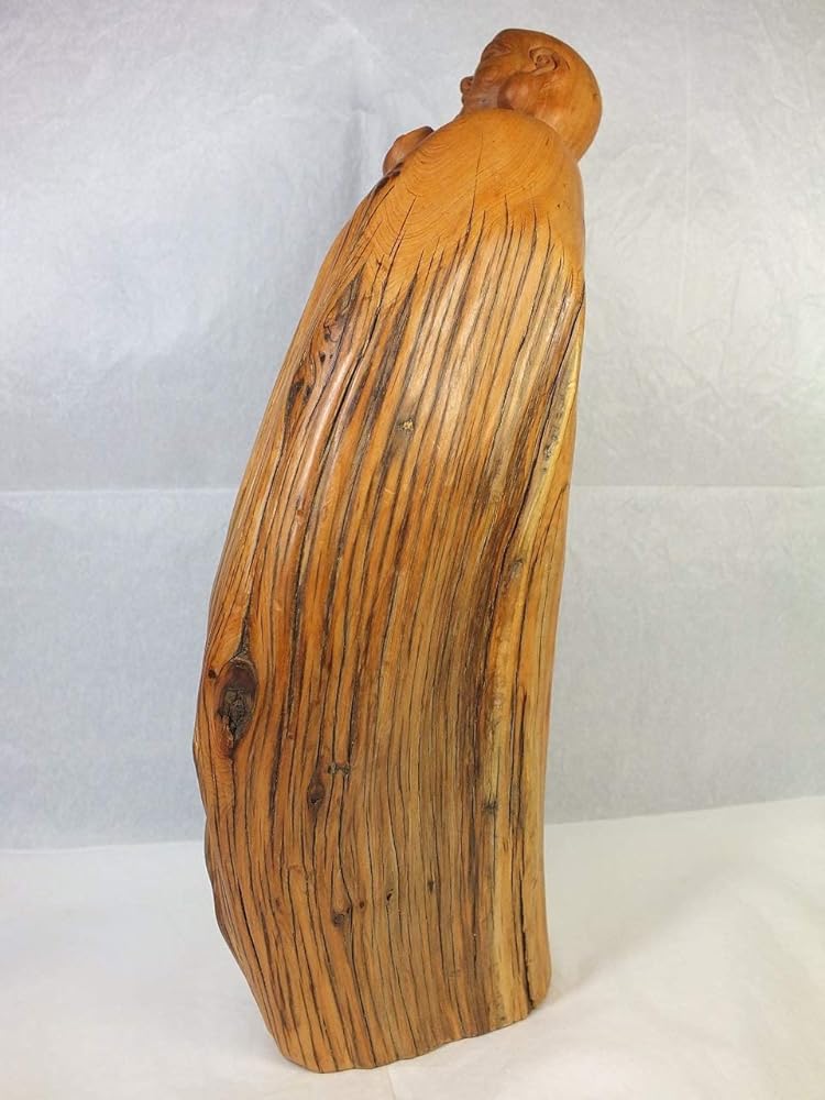 一枚目の写真に写っている全てのヤーバイの置物をセット売り^ ^太行山崖柏