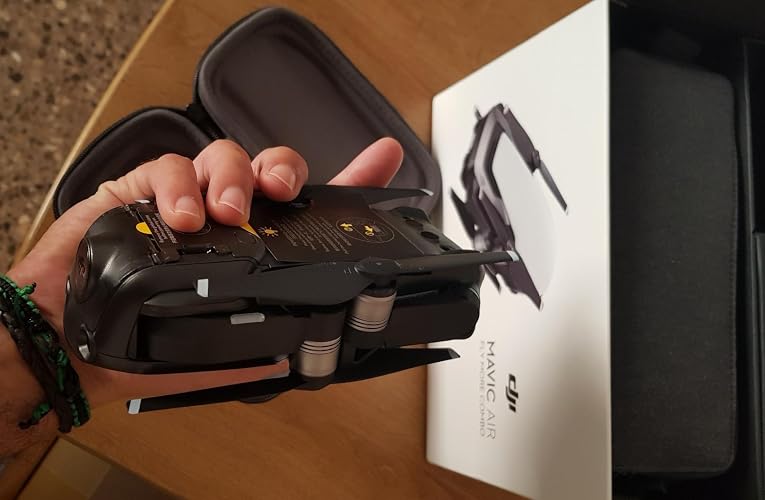 DJI Mavic Air Fly More Combo - Dron con cámara para grabar videos