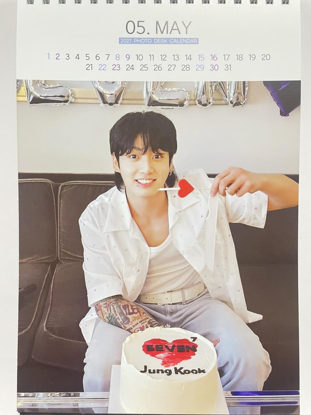 BTS グク JUNGKOOK カレンダー JUNGKOOK (ジョングク) (BTS)卓上カレンダー /2025-2026年(2年分