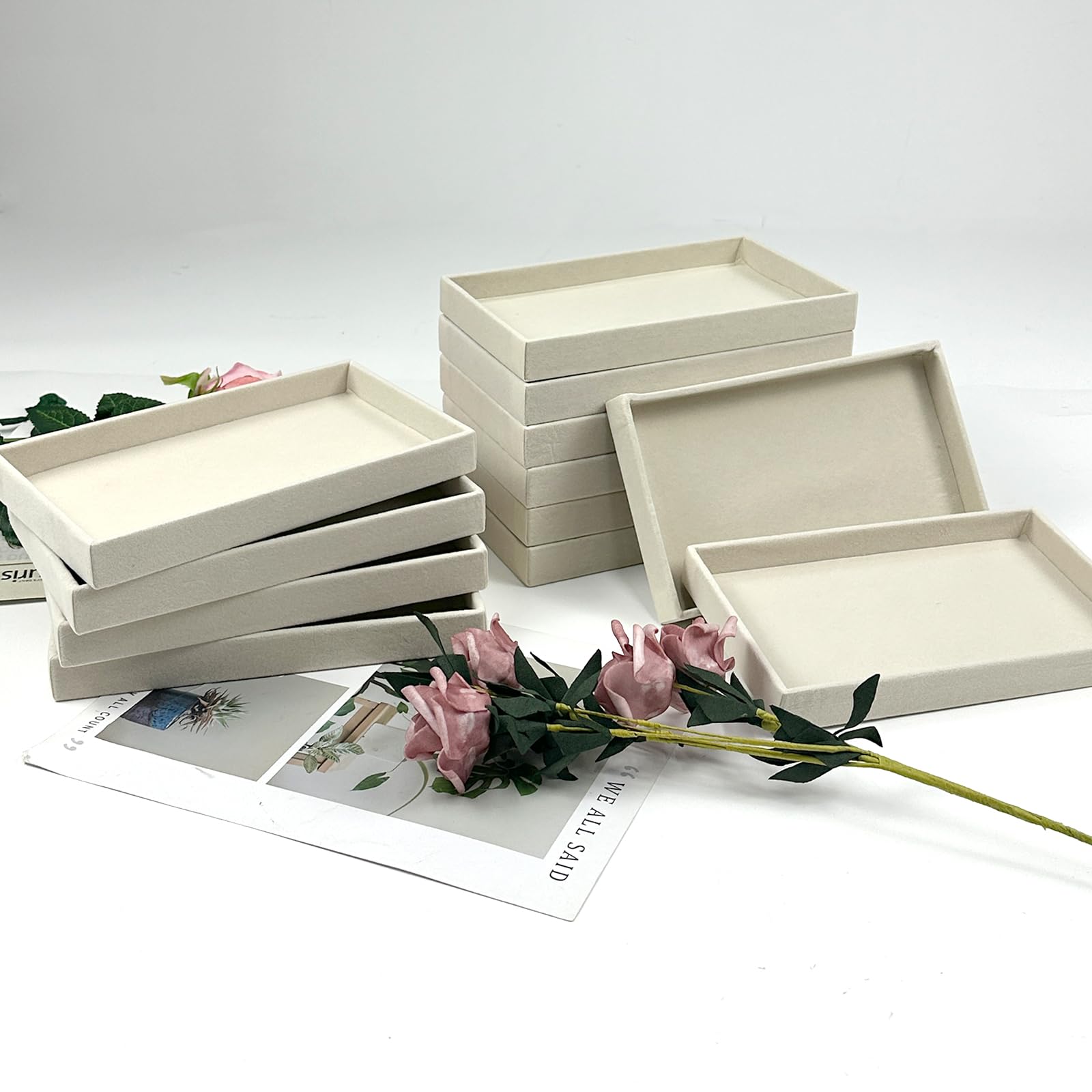 Lot de 12 plateaux à bijoux en velours de qualité supérieure, empilables, de 21,1 x 12,7 x 2,5 cm, inserts organisateurs de tiroirs à bijoux pour femmes et filles, plateaux de rangement et