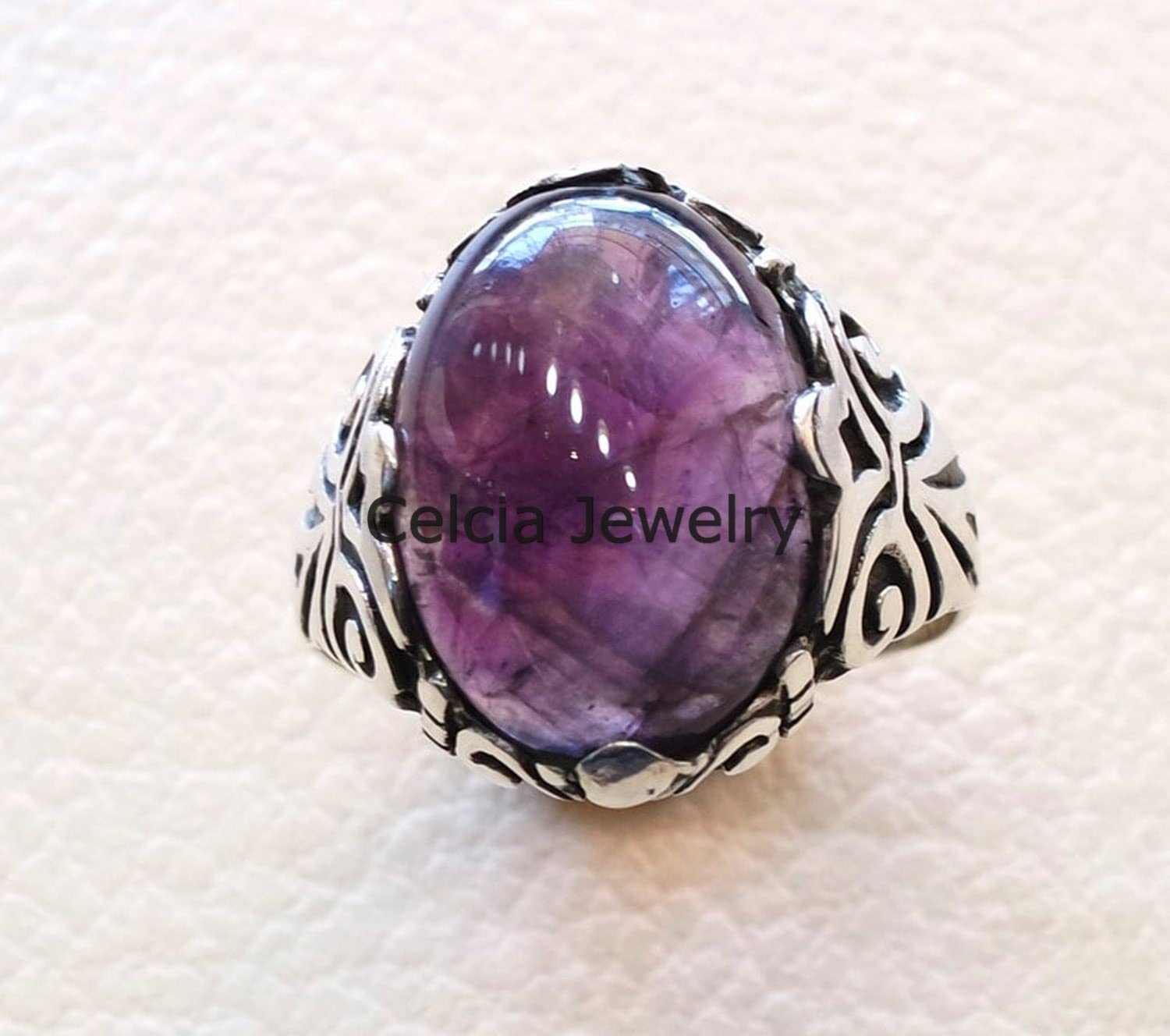 Anillo clásico ovalado de cabujón de piedra preciosa de amatista púrpura natural, anillo de sello para hombre, anillo de propuesta de promesa de declaración, anillo oxidado de plata