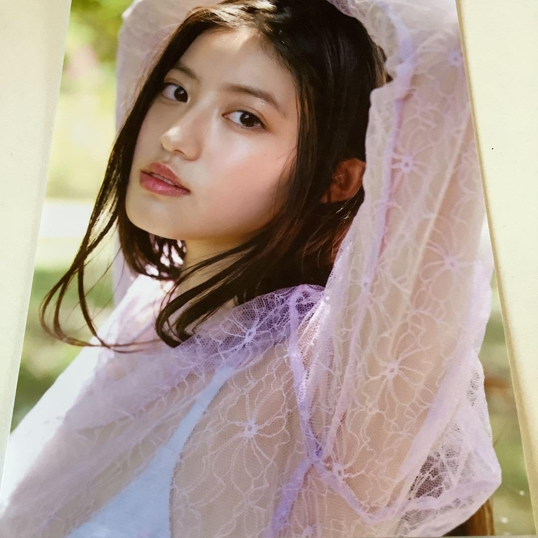 【今田美桜】L判サイズ写真190枚セット!! Amazon.co.jp: s30 今田美桜 L判写真10枚セット : おもちゃ