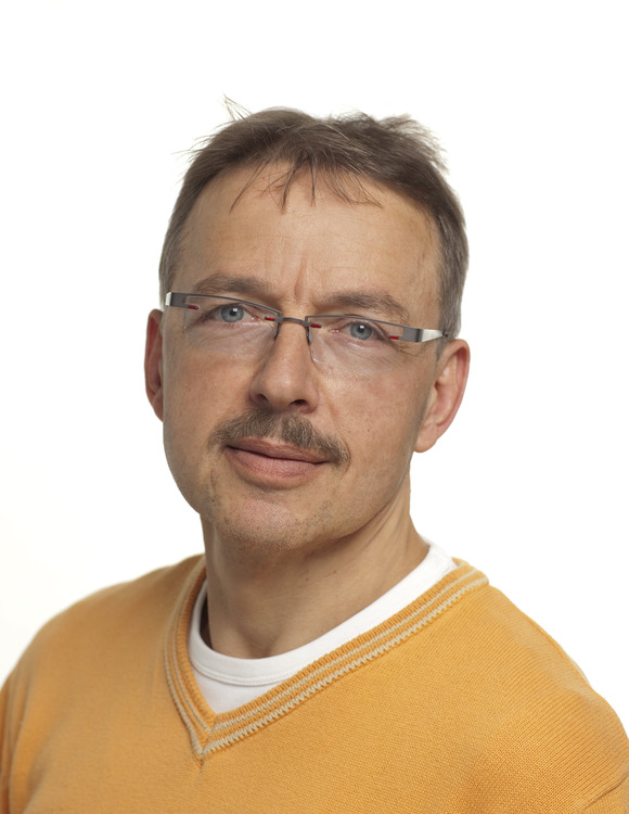 Amazon.de FranzJosef Behr books, biography, latest update