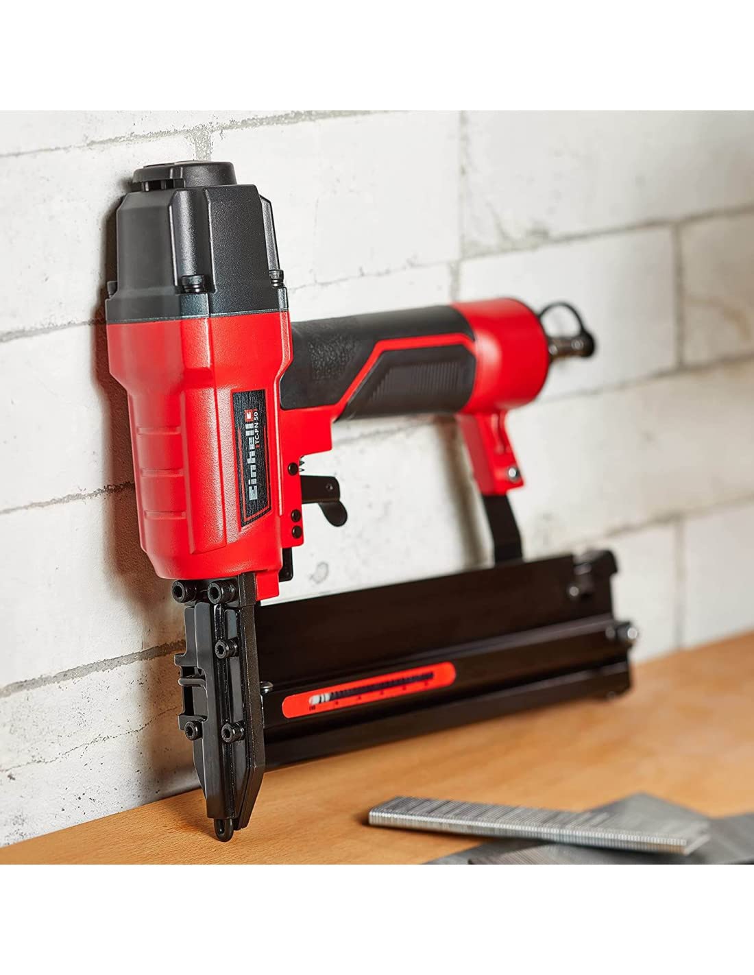 Einhell TC-PN 50 pneumatische tackerset kopen? | Toolstation Einhell TC-PN 50 pneumatische tackerset kopen? | Toolstation