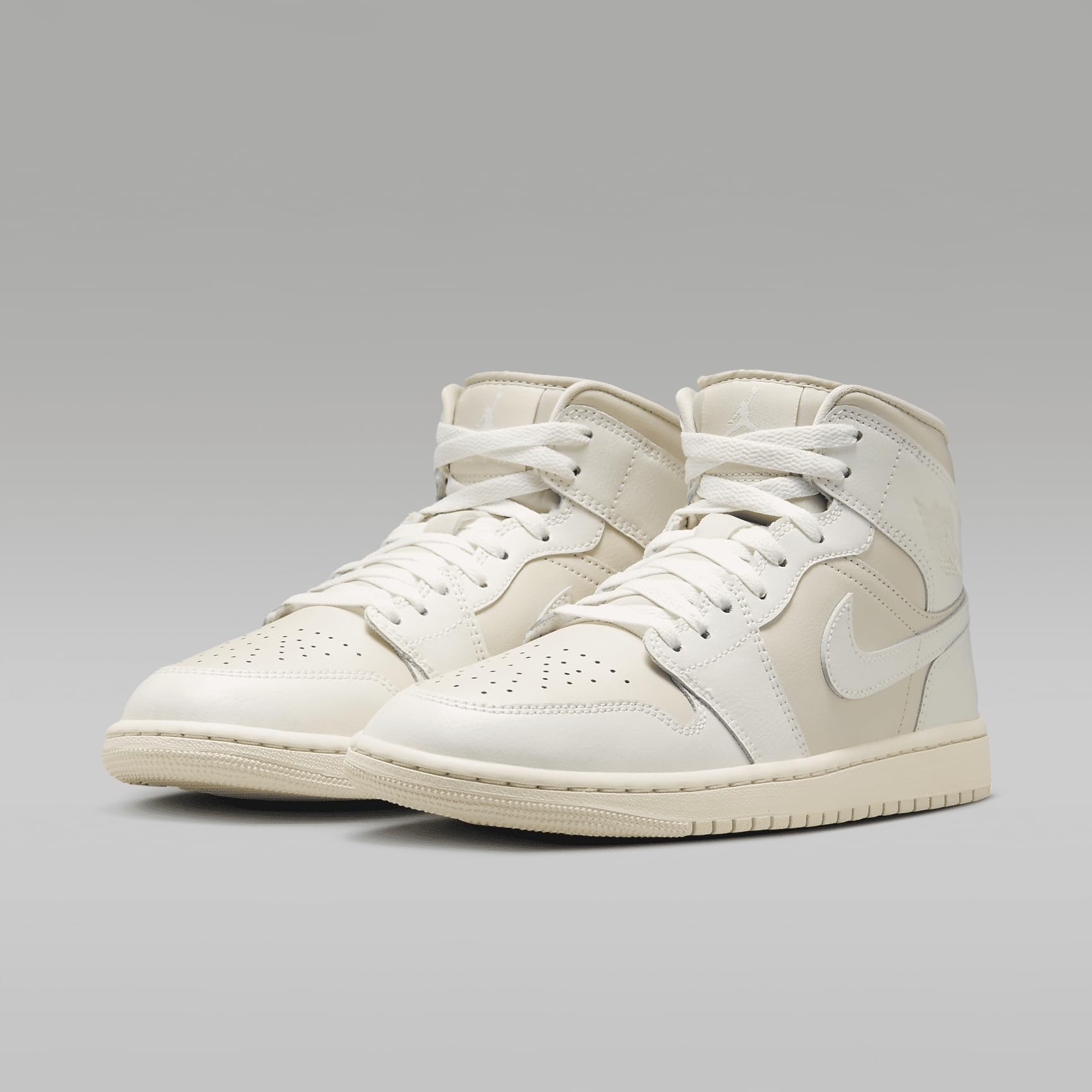 Nike Damen Air Jordan 1 Mid Women's ShoesSneaker